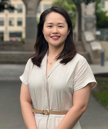 Wallingford dentist Doctor Kahyun Lee< smiling